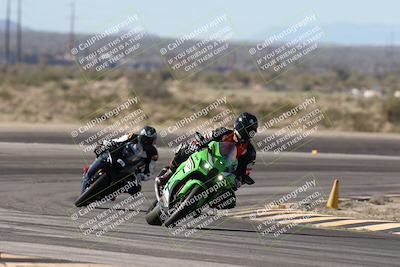 media/Jan-15-2026-Racers Edge (Thu) [[dfebeb70ab]]/3-B Group/Session 2 (Turn 11)/